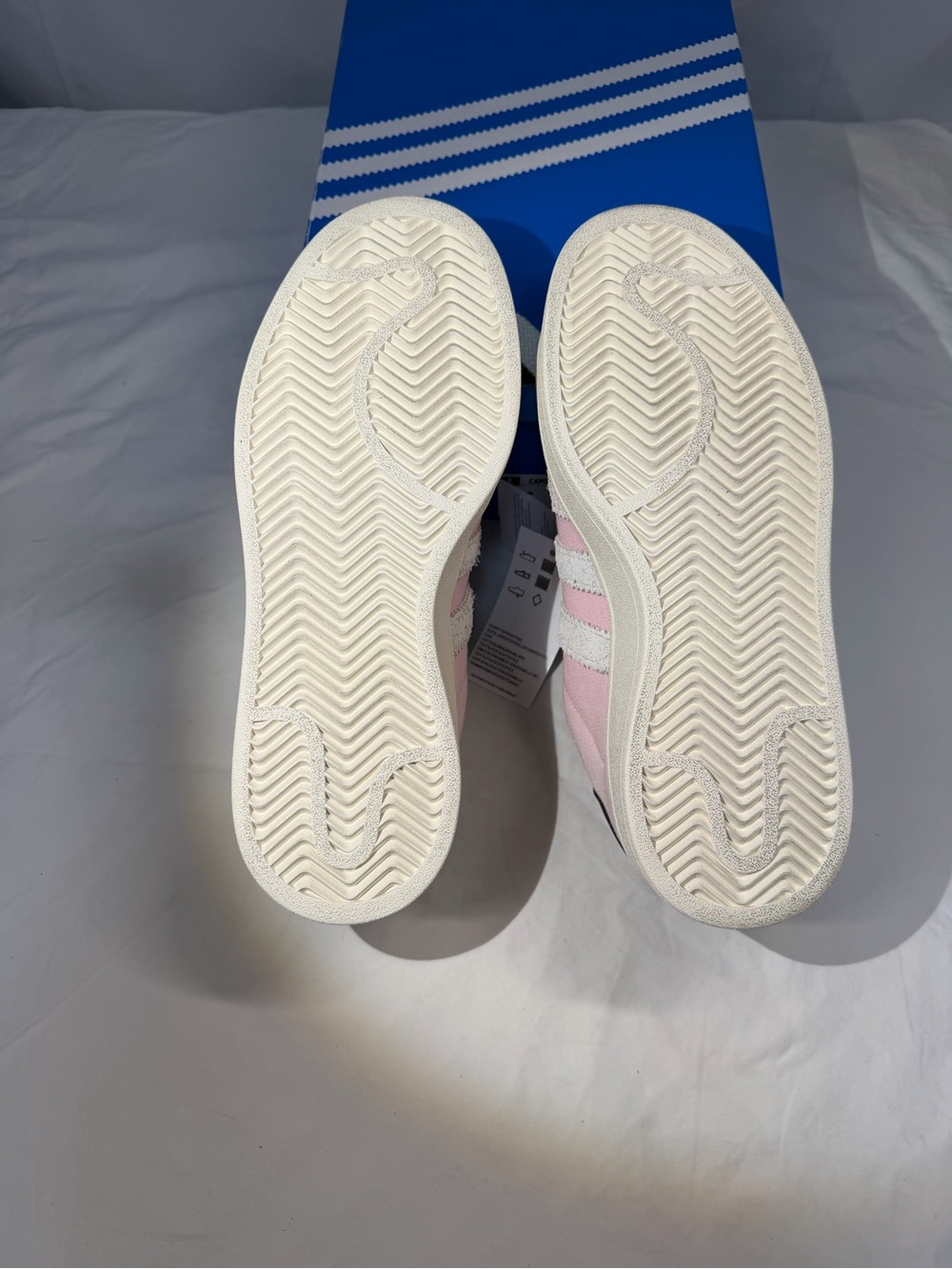 NWT Adidas Campus Pastel Pink & Blue Canvas Sneakers 6.5M/8W - Picture 6 of 9